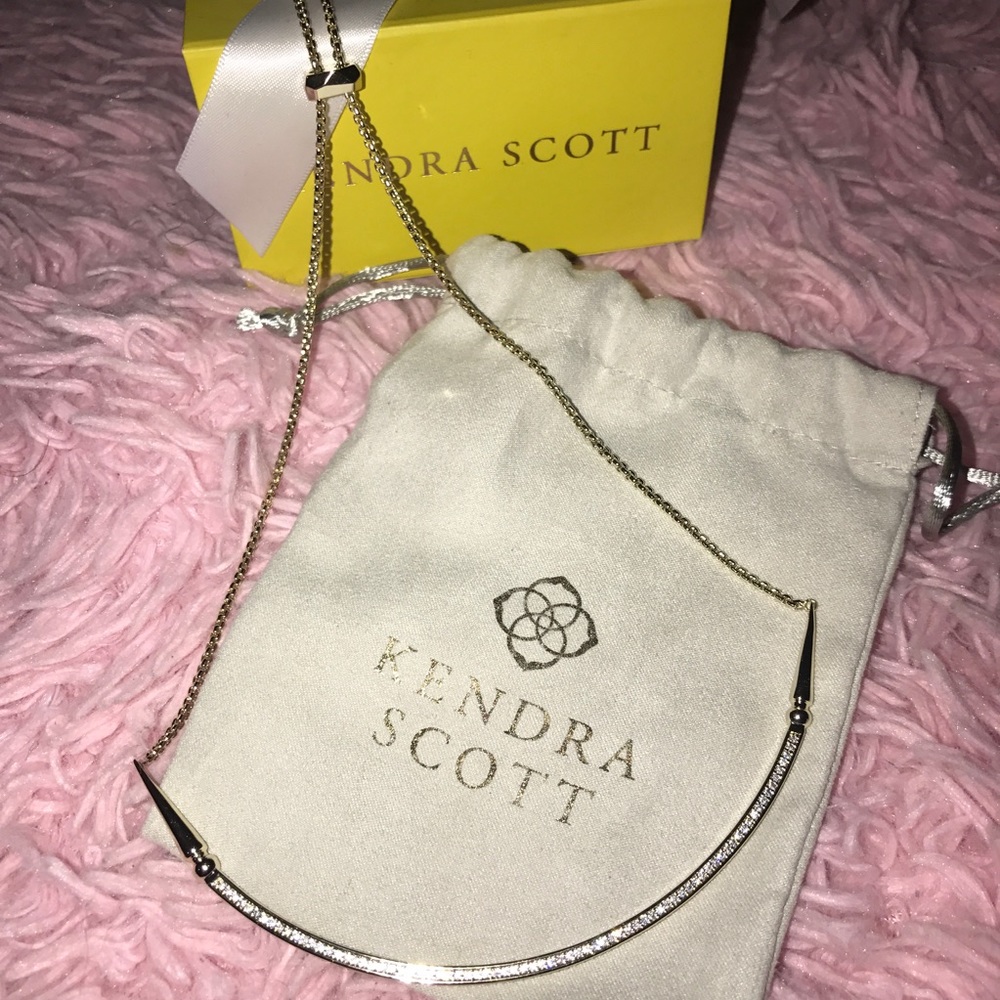🌟 KENDRA SCOTT ADJUSTABLE CHOKER NECKLACE 🌟